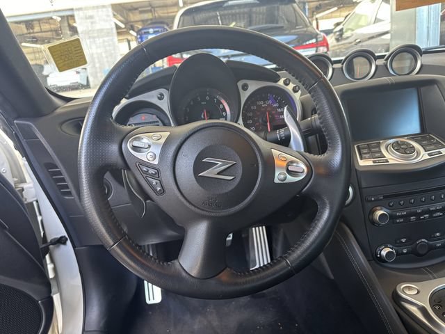 Used 2013 Nissan 370Z Touring w/ Sport Pkg RWD image 15