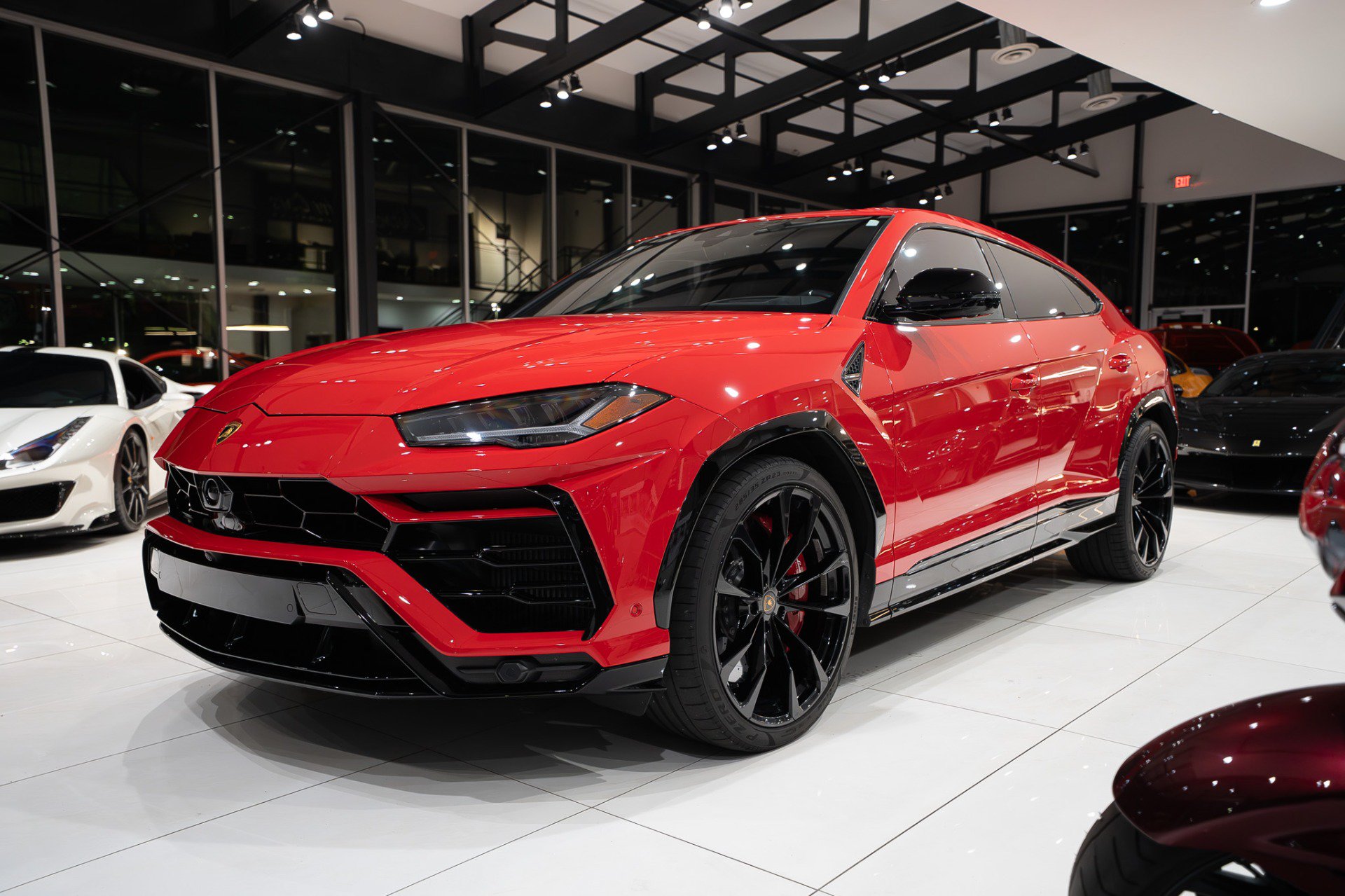 Used 2022 Lamborghini Urus AWD/4WD image 54