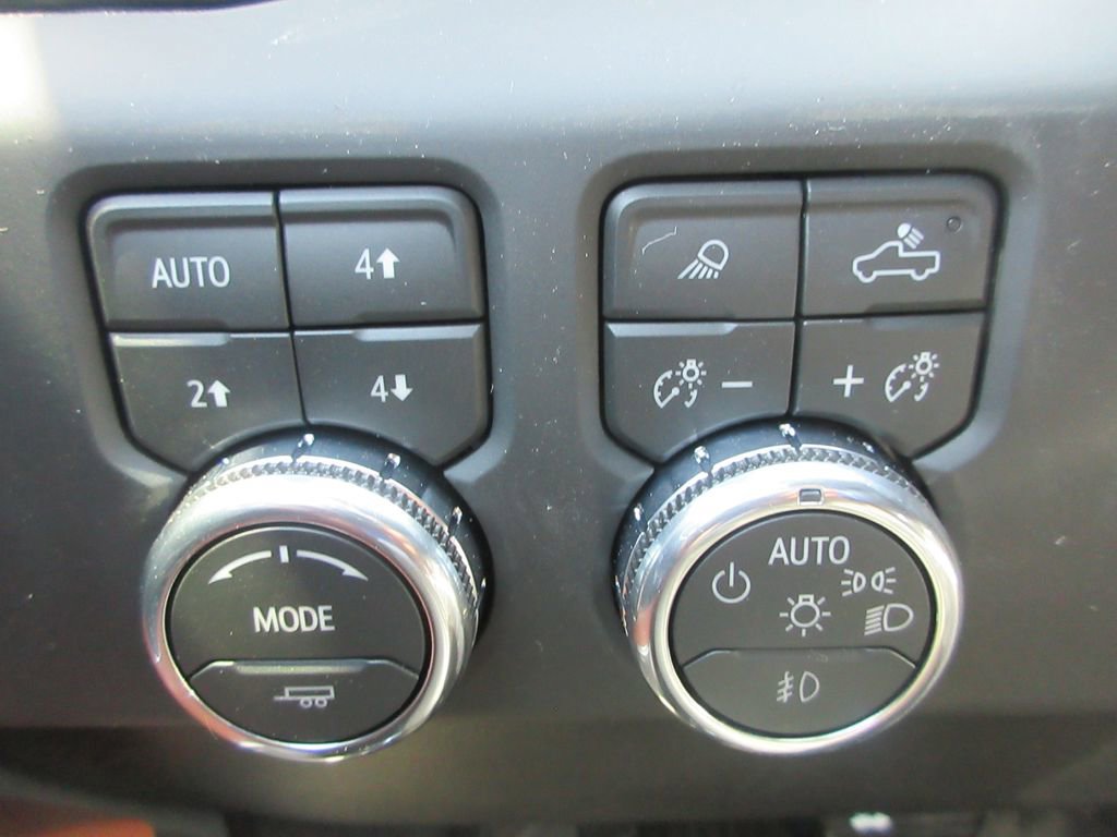 New 2026 GMC Sierra 1500 Denali Ultimate image 18