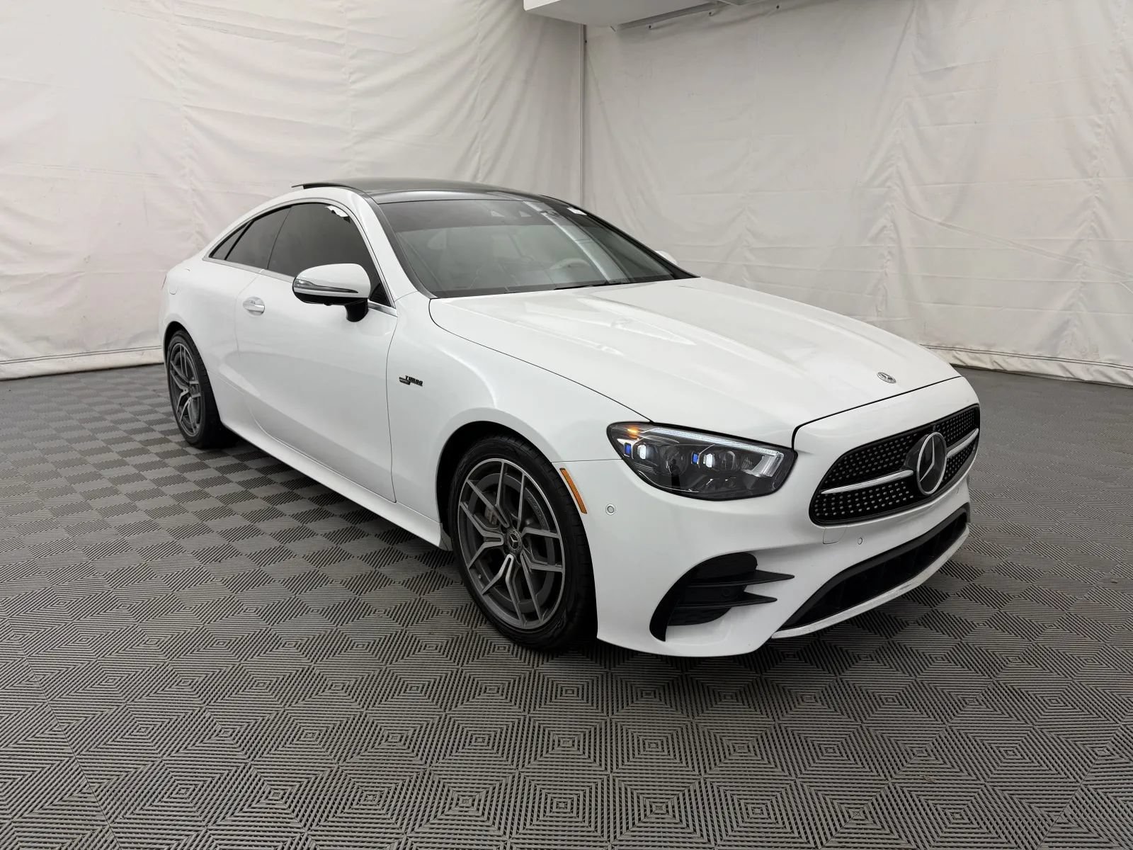Used 2019 Mercedes-Benz S 560 4MATIC Coupe image 4