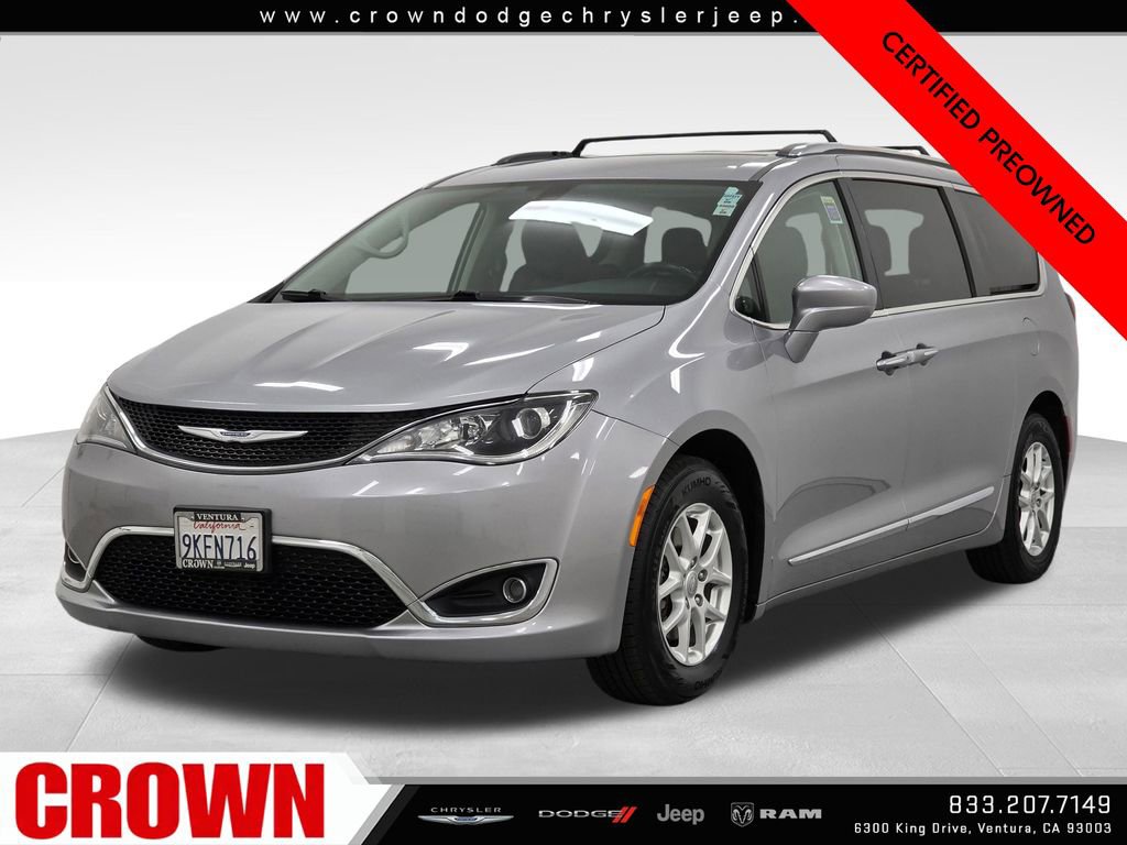 Certified 2020 Chrysler Pacifica Touring-L image 3