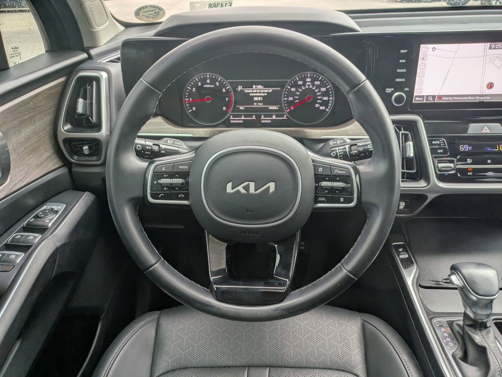 Used 2023 Kia Sorento EX w/ Panoramic Sunroof Package FWD image 31