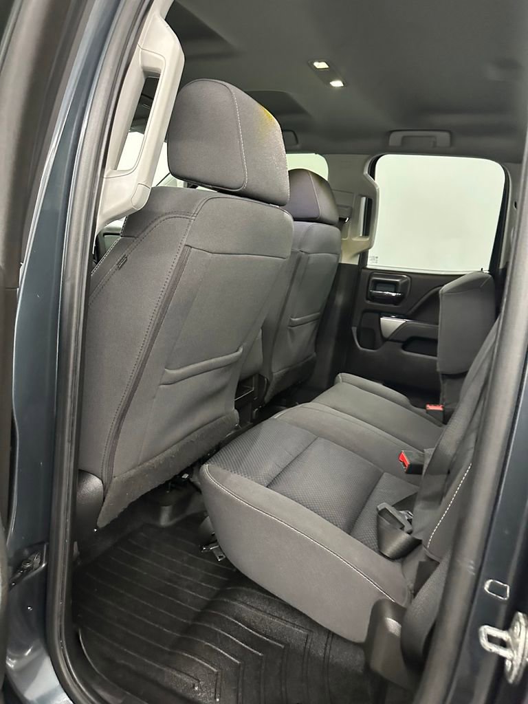 Used 2018 Chevrolet Silverado 1500 LT w/ All Star Edition image 24