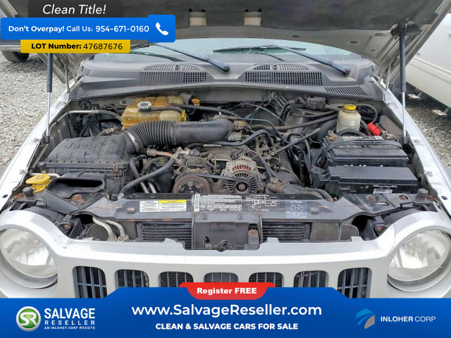 Used 2005 Jeep Liberty Sport AWD/4WD image 16