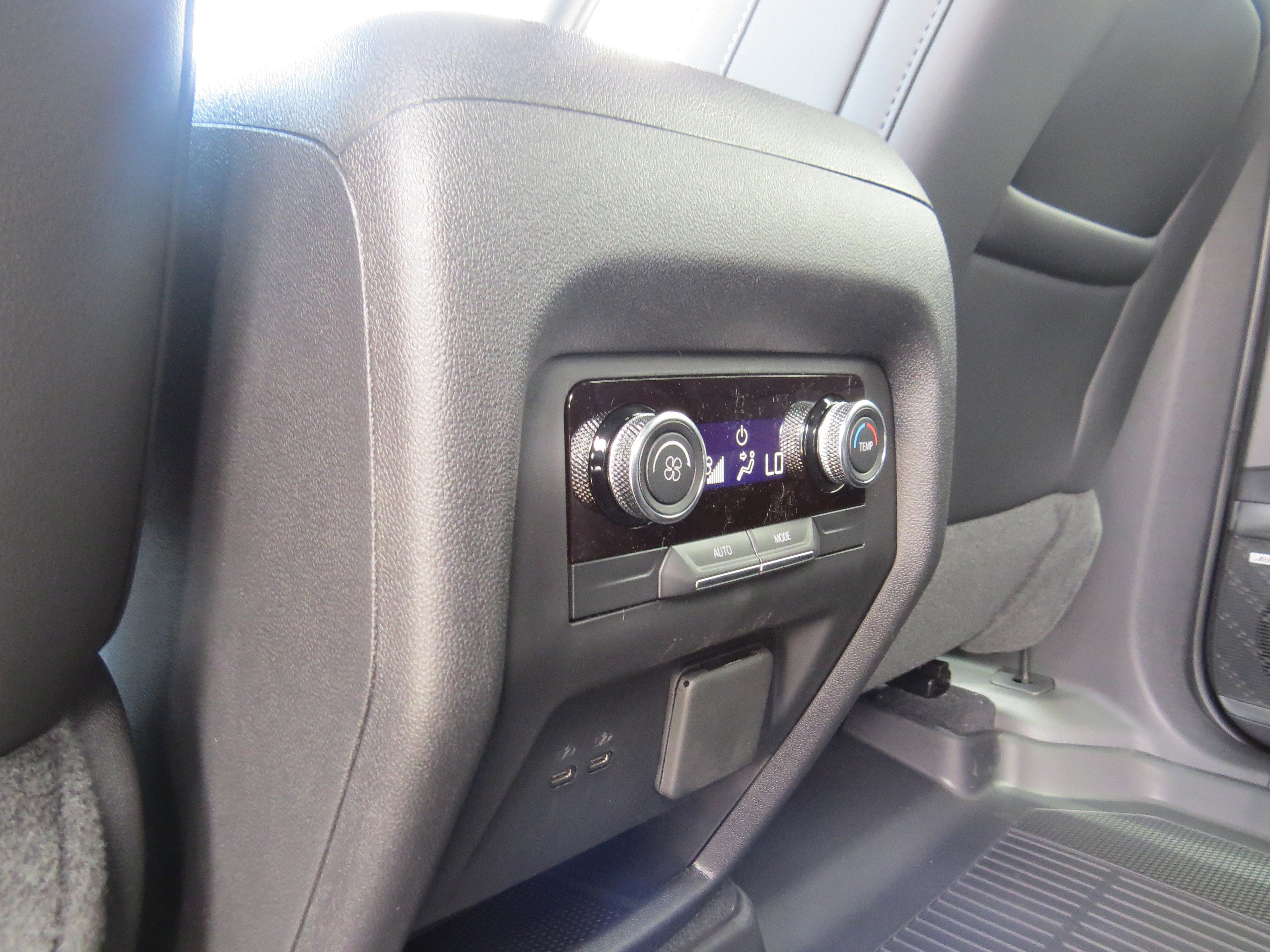 New 2025 Buick Enclave Preferred w/ Power Package image 18