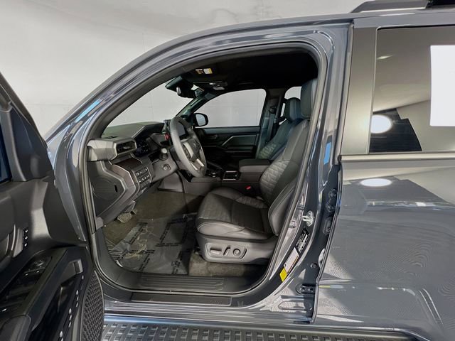 Used 2025 Toyota 4Runner TRD Off-Road Premium image 9