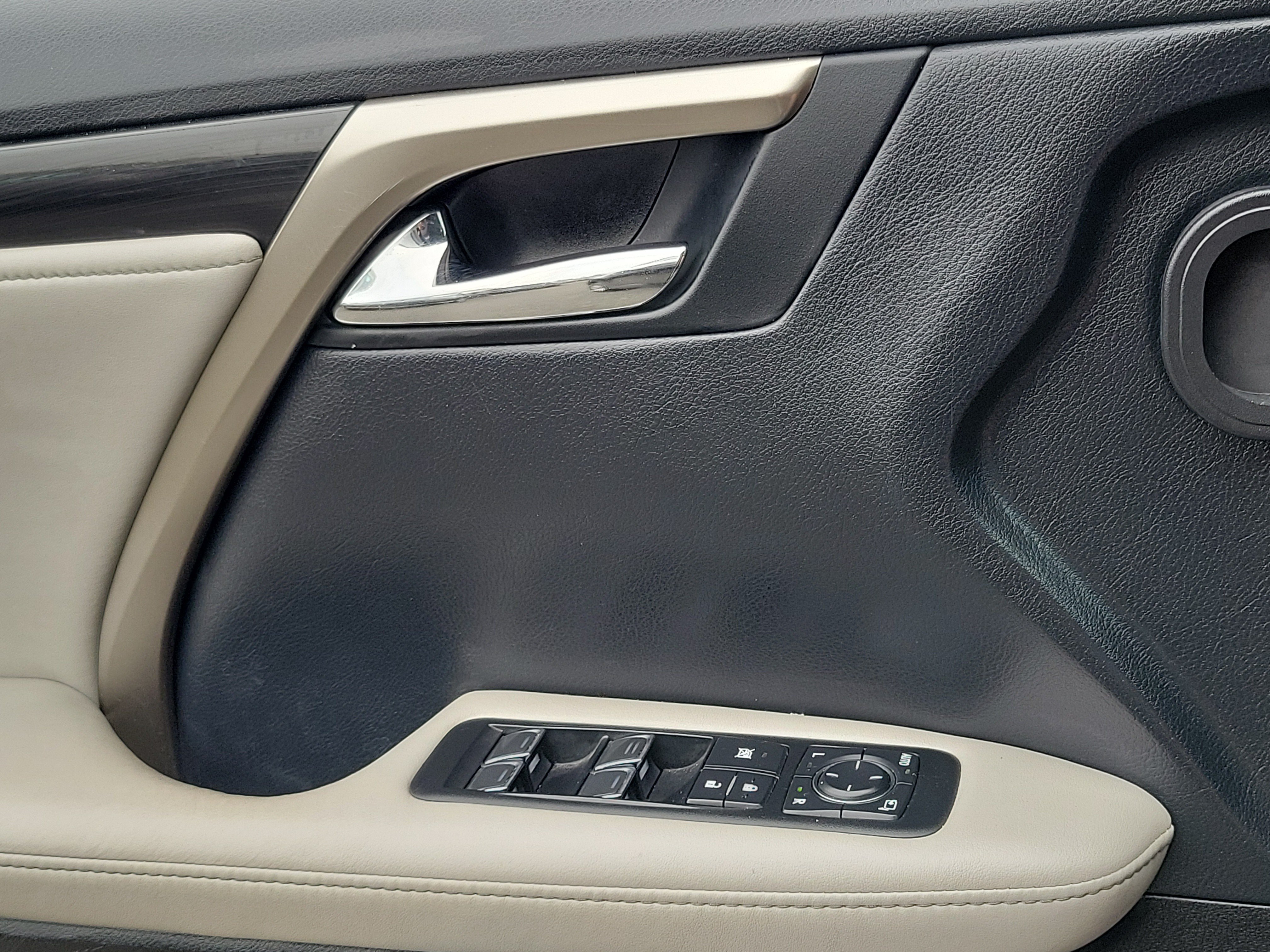 Used 2018 Lexus RX 350 FWD w/ Accessory Package image 13