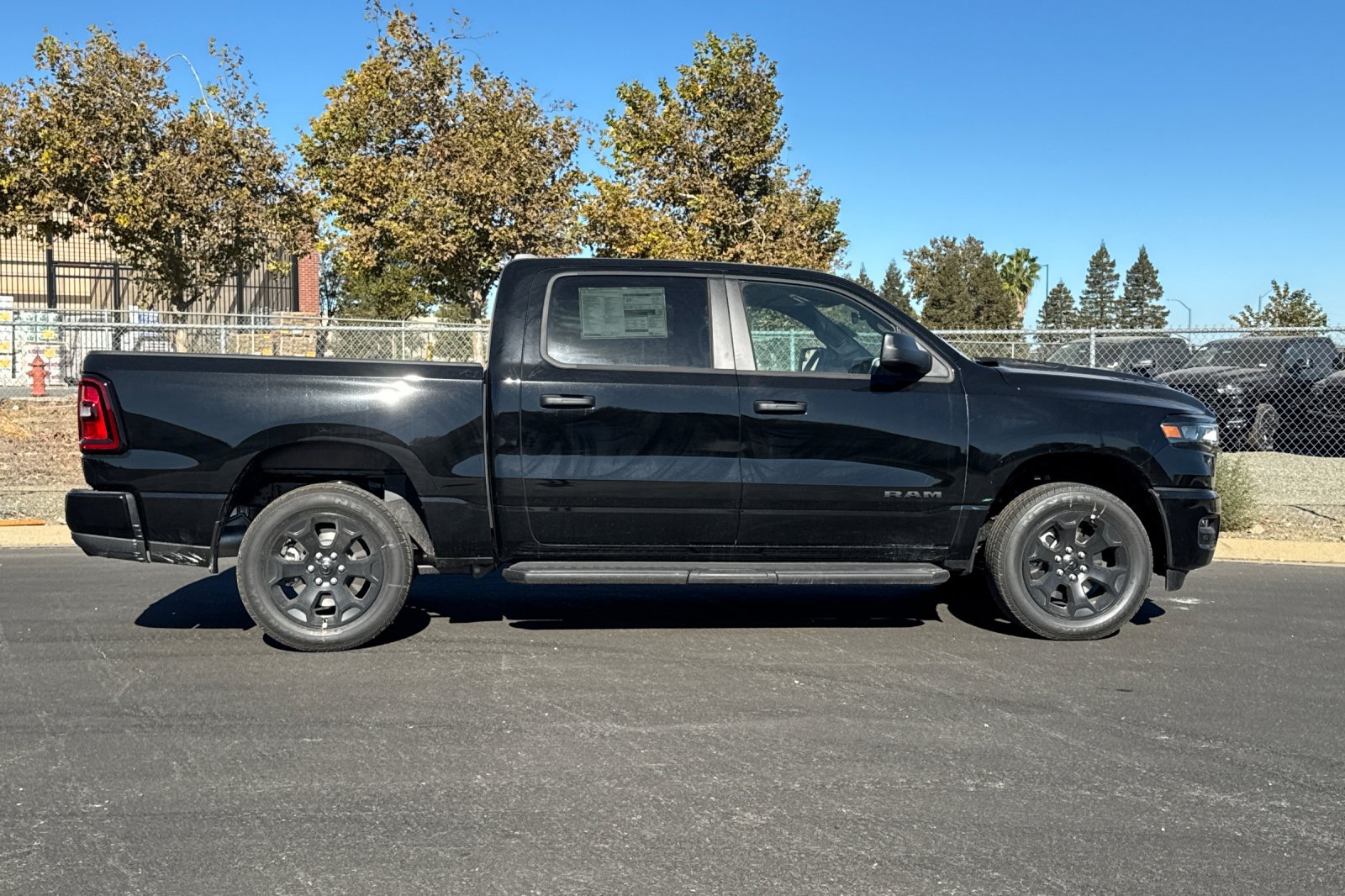 New 2026 RAM 1500 Express AWD/4WD image 2