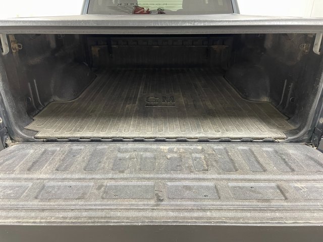 Used 2018 Chevrolet Silverado 1500 LT w/ All Star Edition image 24