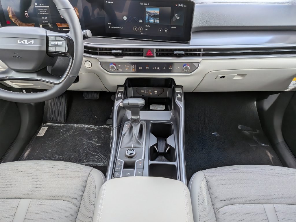 New 2026 Kia Sorento EX FWD image 17