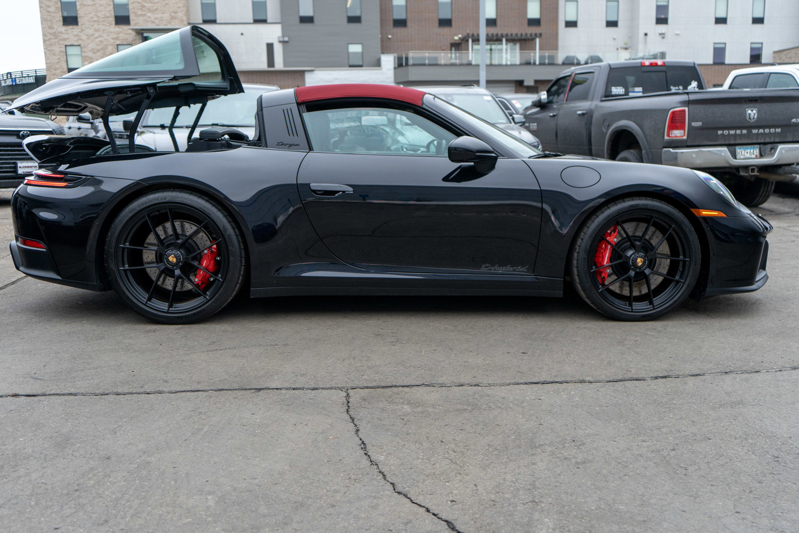 Used 2025 Porsche 911 Targa 4 GTS image 10