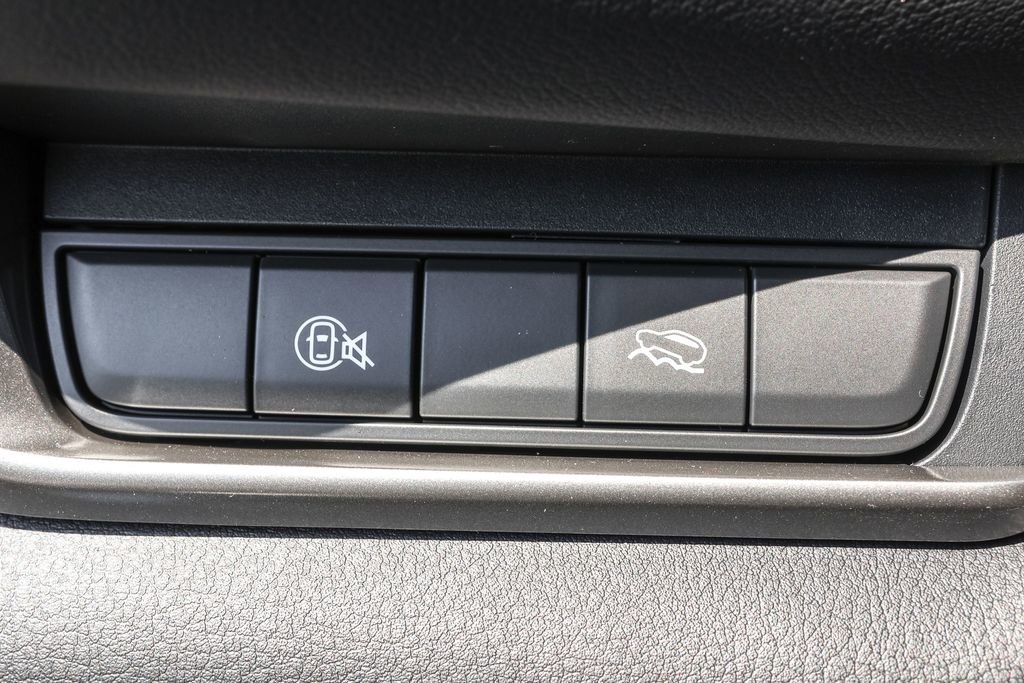 Used 2025 MAZDA CX-30 AWD 2.5 S w/ Select Sport Pkg image 17