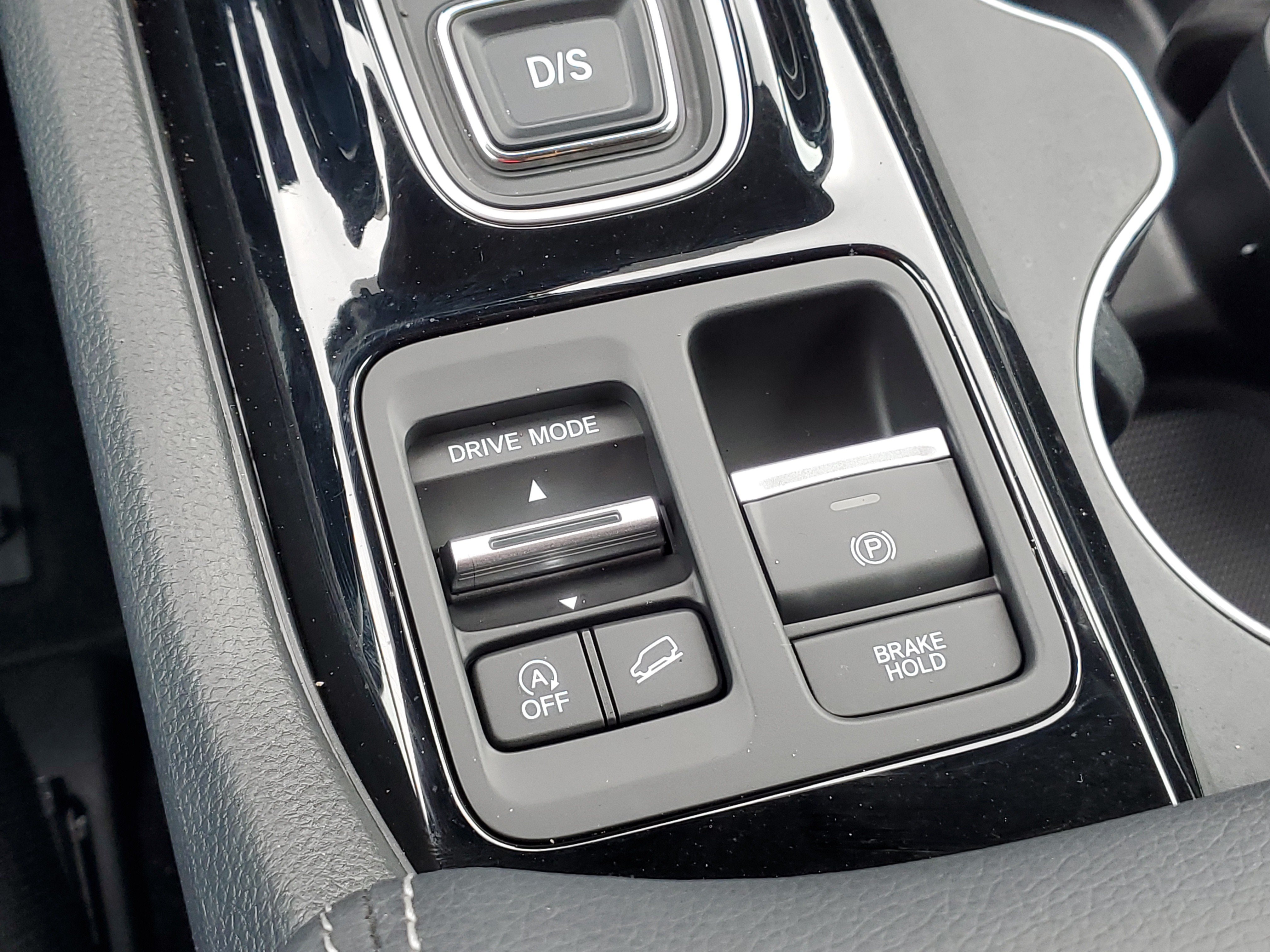 Certified 2025 Honda Pilot Elite image 33