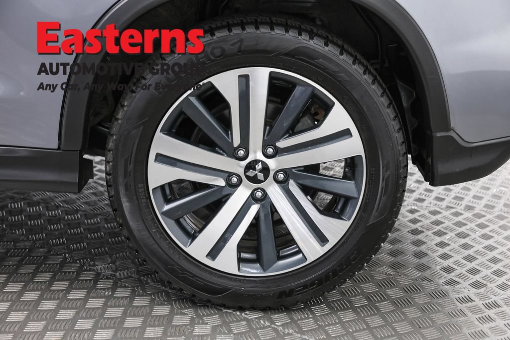 Used 2024 Mitsubishi Outlander Sport ES AWD/4WD image 32
