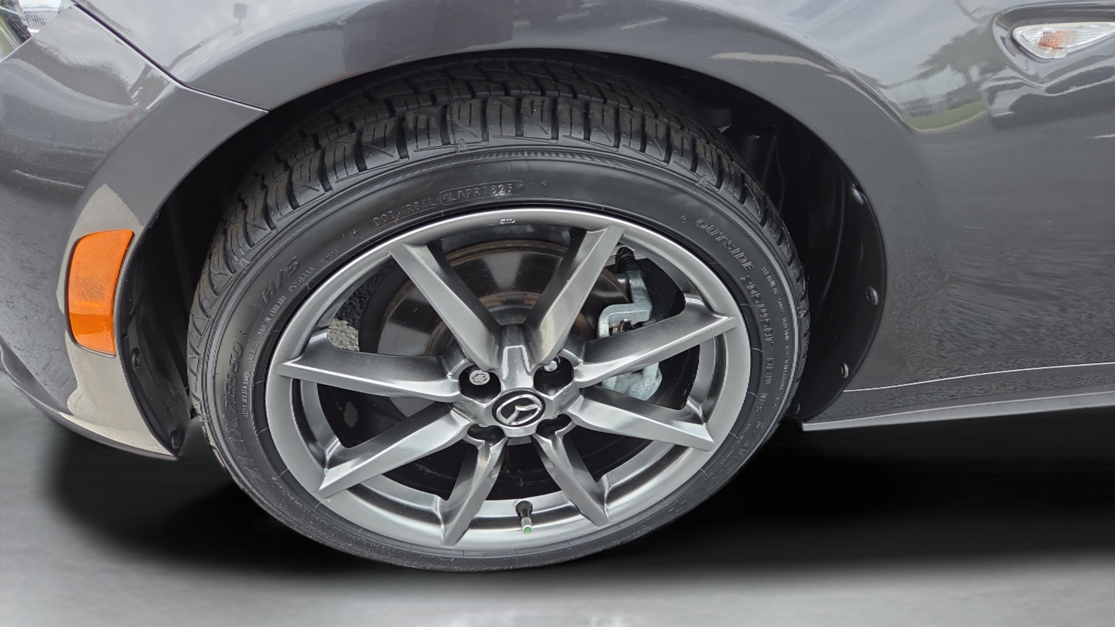 Used 2023 MAZDA MX-5 Miata Grand Touring RWD image 39