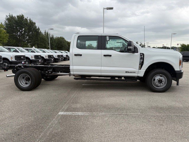 New 2026 Ford F350 XL image 2