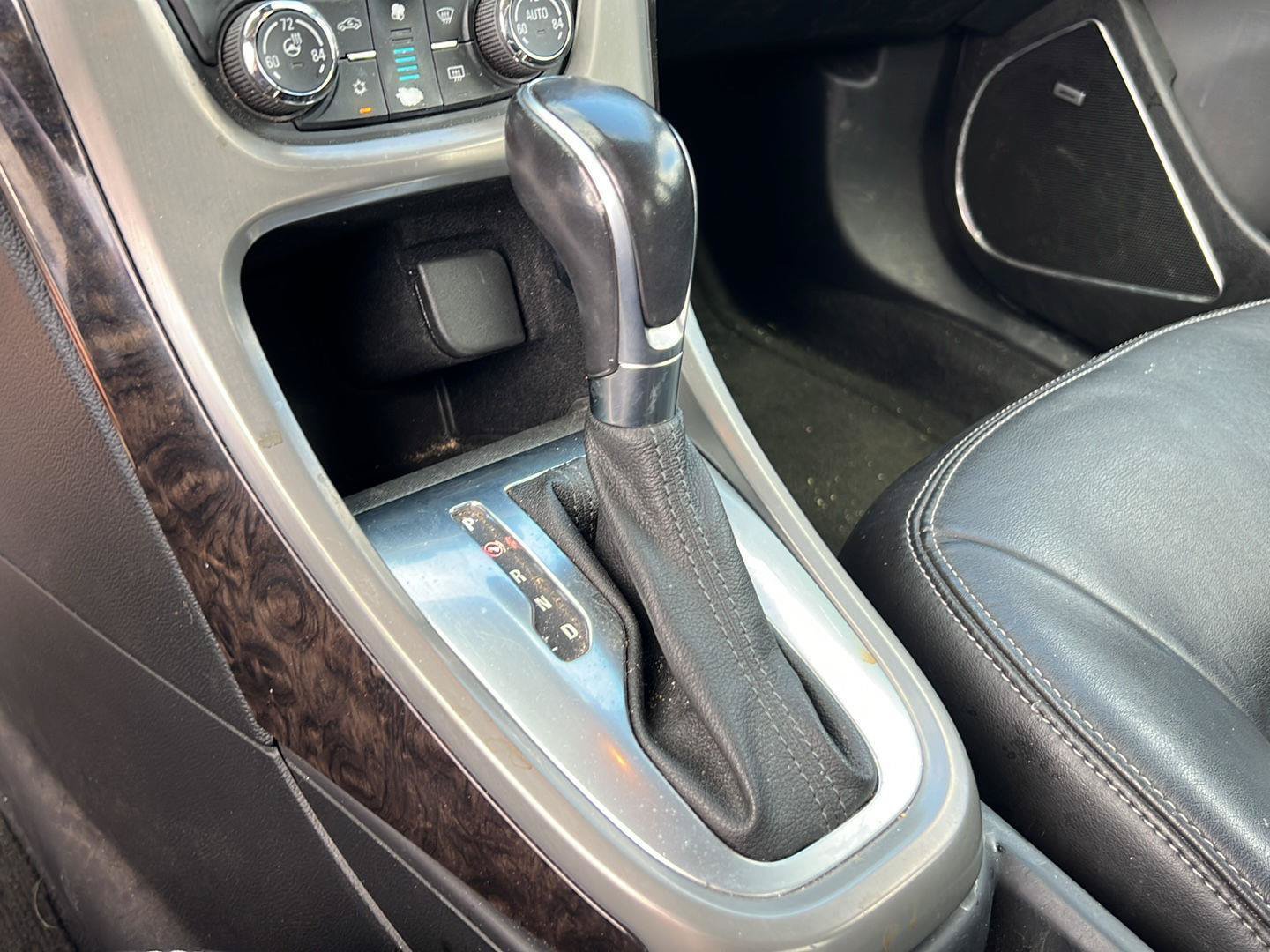 Used 2013 Buick Verano Premium FWD image 20