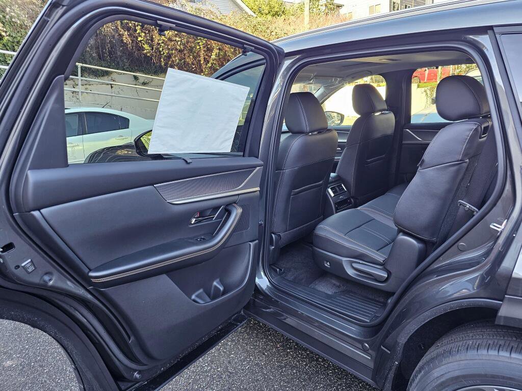 New 2026 MAZDA CX-90 3.3 Turbo w/ Preferred Package image 19