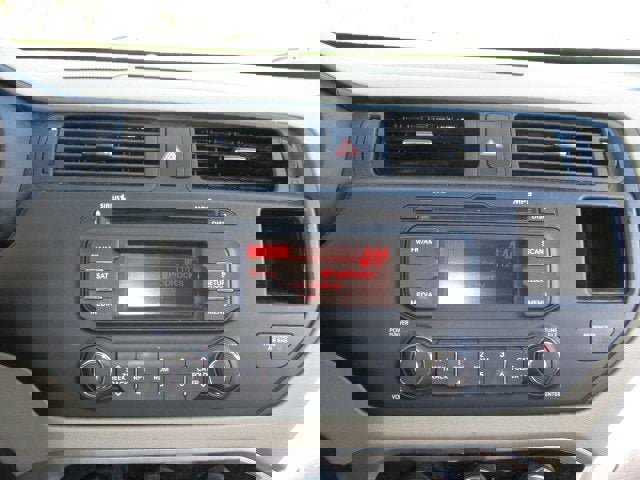 Used 2016 Kia Rio LX w/ Power Package image 7