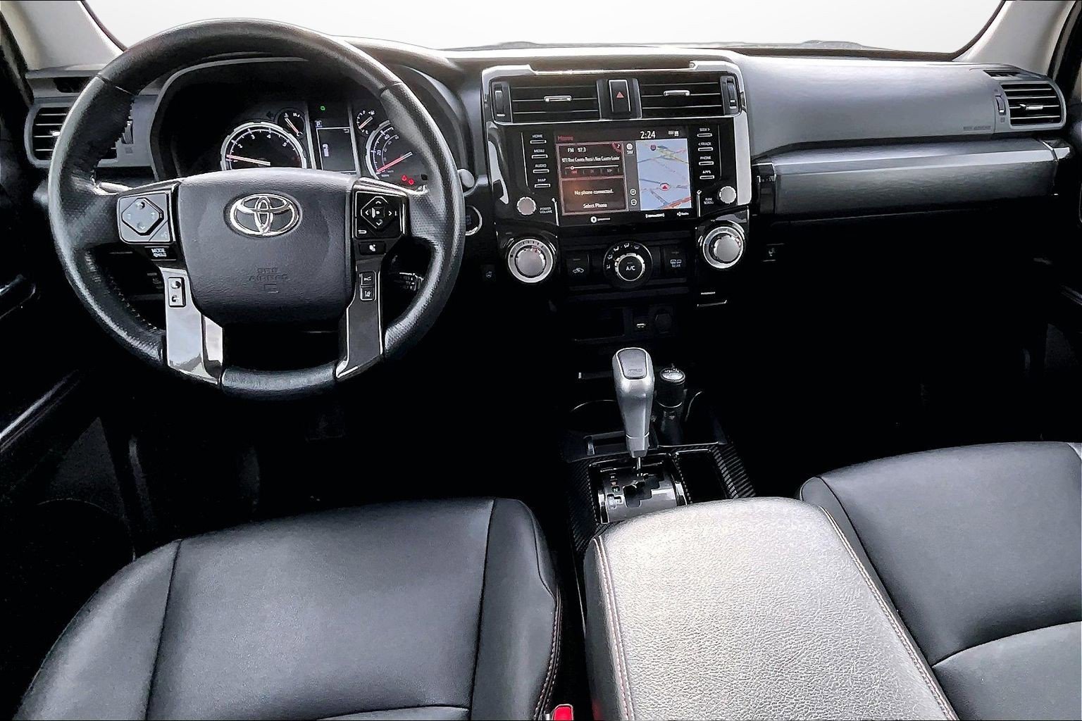 Used 2024 Toyota 4Runner TRD Off-Road Premium AWD/4WD image 14