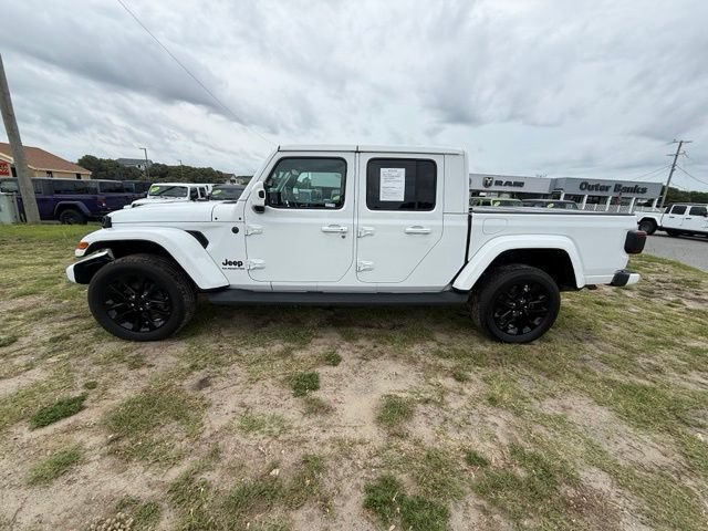 Used 2021 Jeep Gladiator Overland AWD/4WD image 4