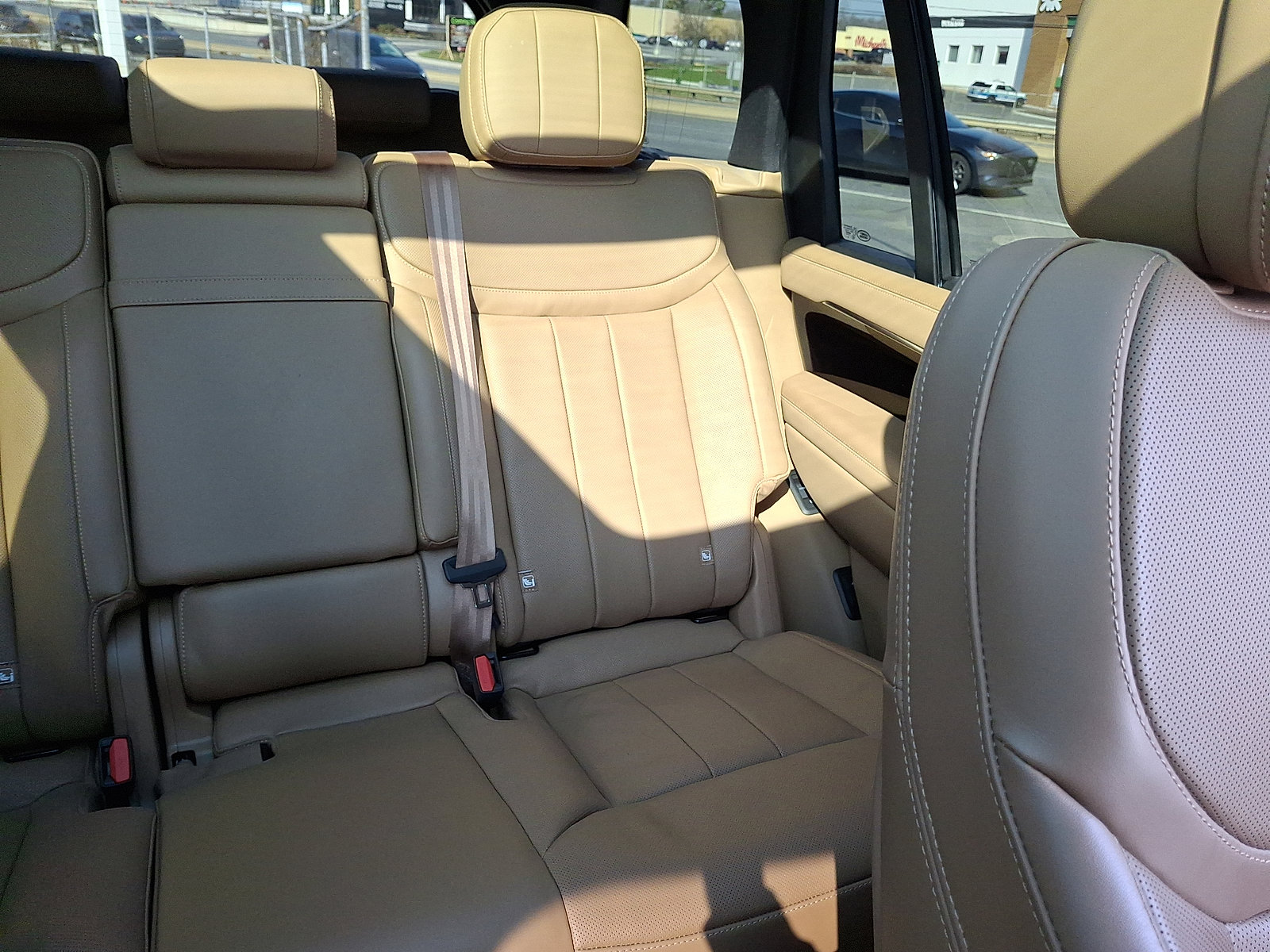 Used 2025 Land Rover Range Rover Long Wheelbase SE image 21