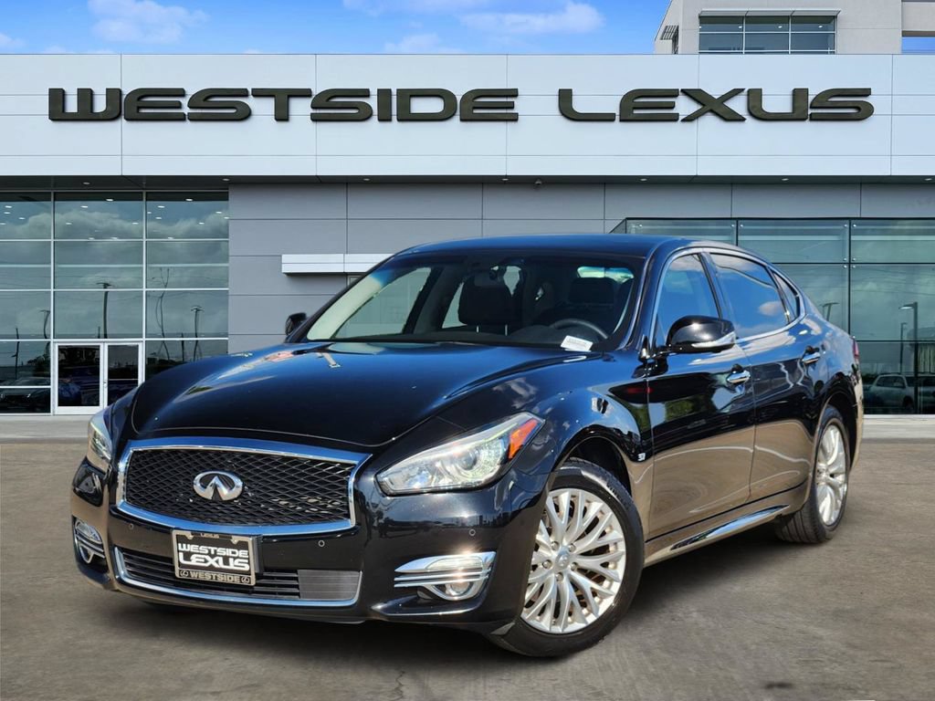 Used 2015 INFINITI Q70 L 3.7 w/ Technology Package