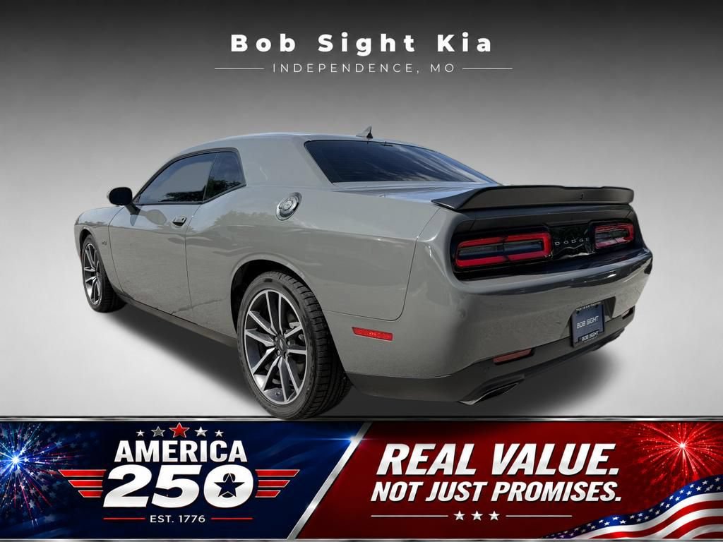 Used 2023 Dodge Challenger R/T w/ Cold Weather Group RWD image 8