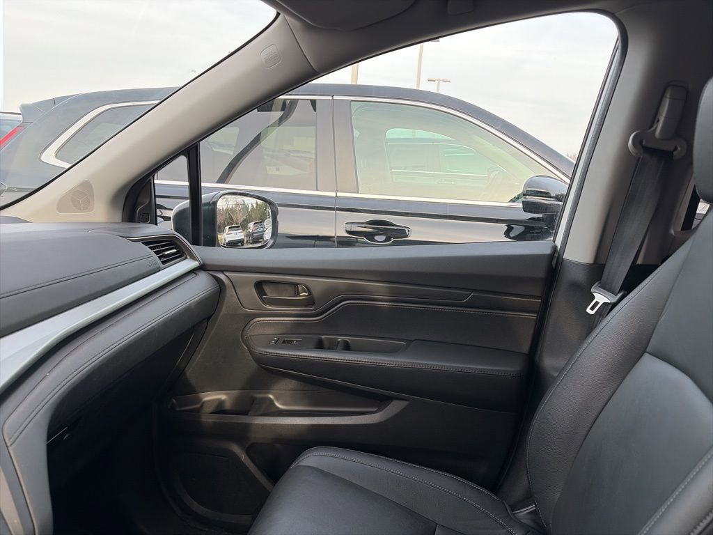 Used 2023 Honda Odyssey EX-L image 5