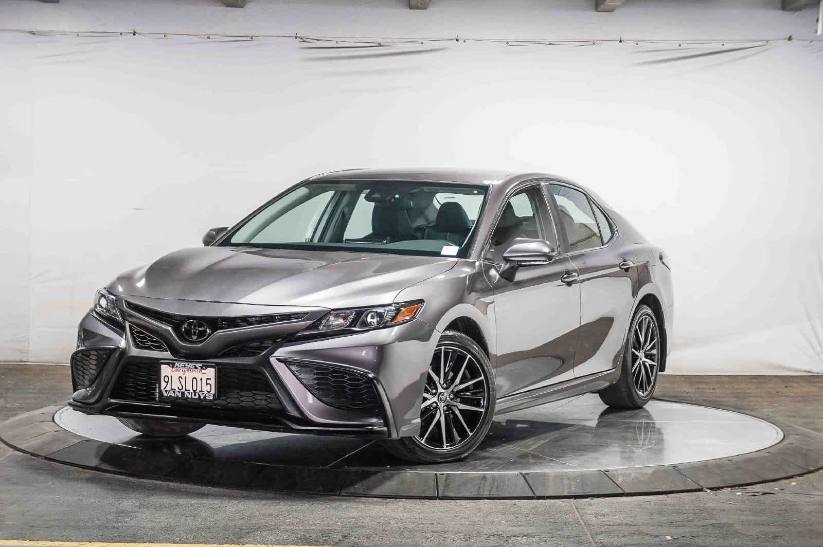 Used 2024 Toyota Camry SE w/ Blackout Package (TMS)