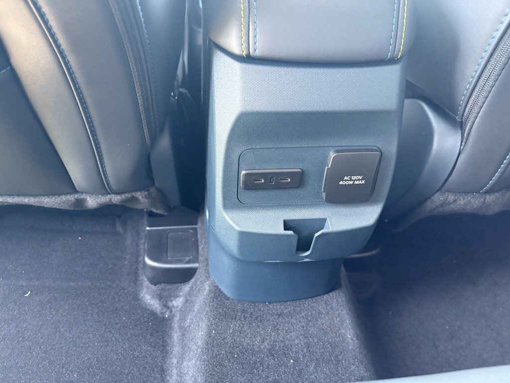 New 2025 Ford Maverick Lobo image 24