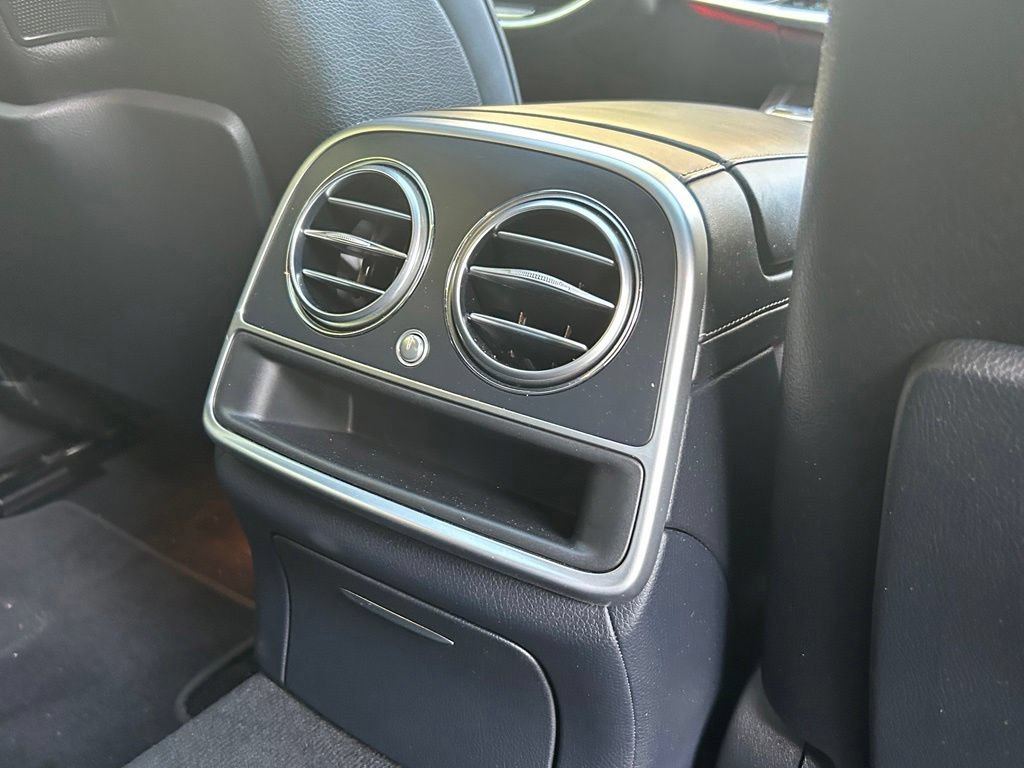 Used 2016 Mercedes-Benz S 550 Sedan image 38