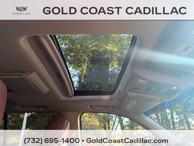 Used 2016 Cadillac Escalade Premium AWD/4WD image 7