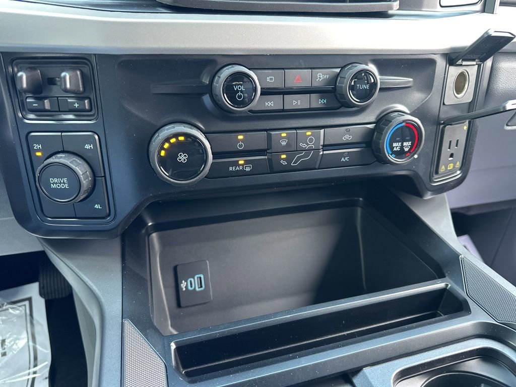 New 2026 Ford F350 XLT w/ 360-Degree Camera Package image 44