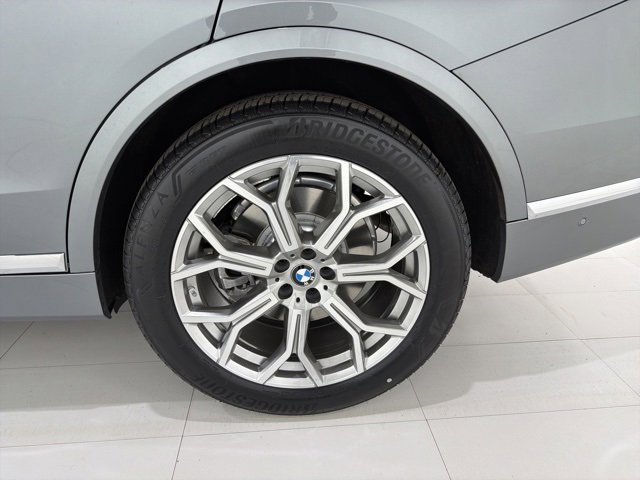 Used 2024 BMW X7 xDrive40i image 51