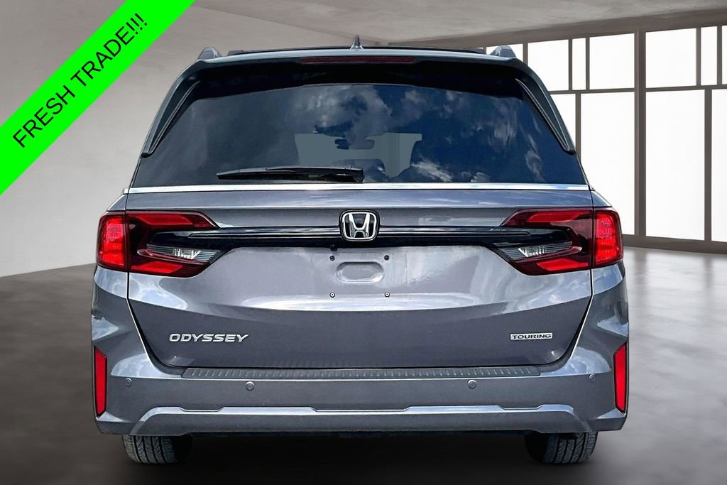 Used 2026 Honda Odyssey Touring image 5