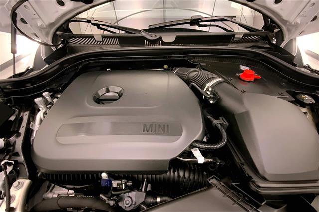 Certified 2025 MINI Cooper S image 9