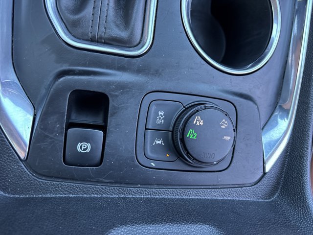 Used 2018 Chevrolet Traverse High Country AWD/4WD image 46