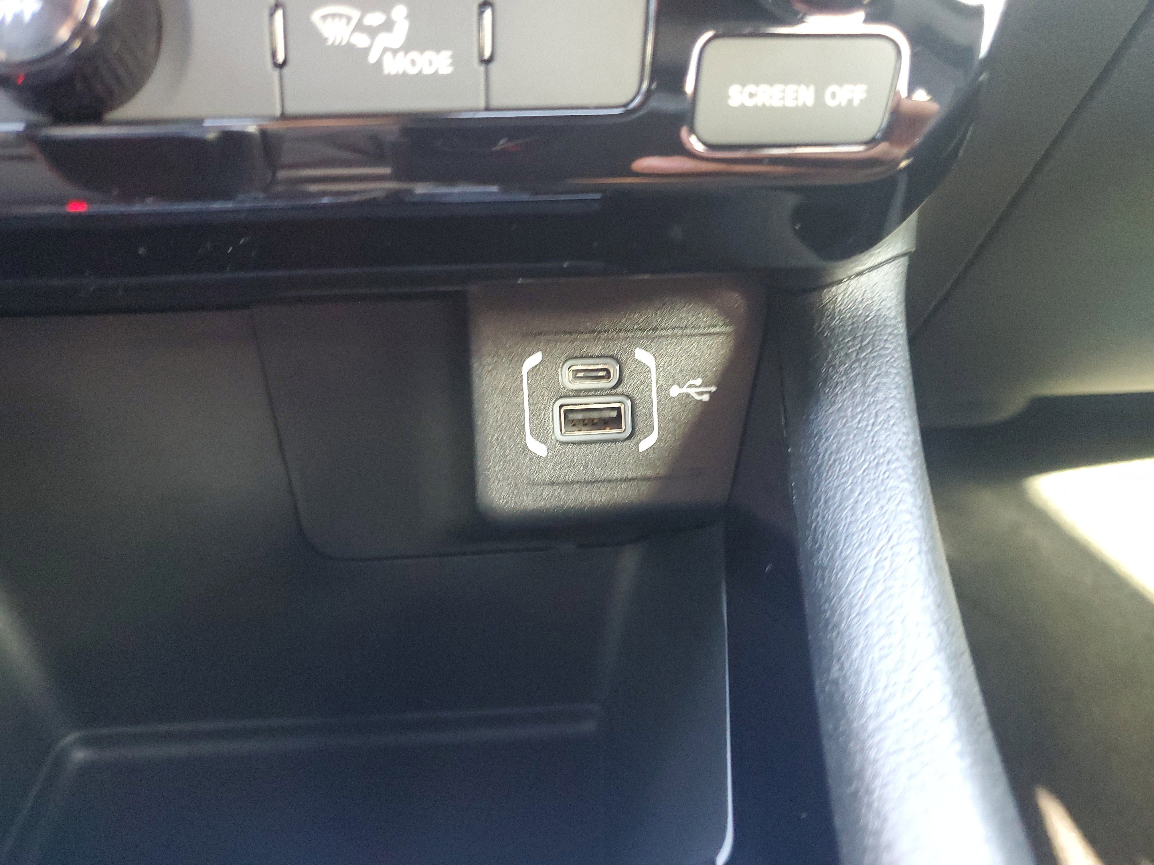 New 2026 Jeep Compass Latitude image 18