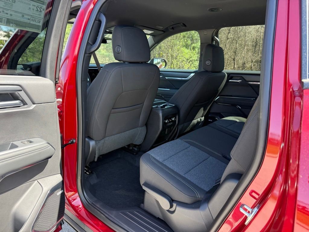New 2026 GMC Acadia Elevation FWD image 20
