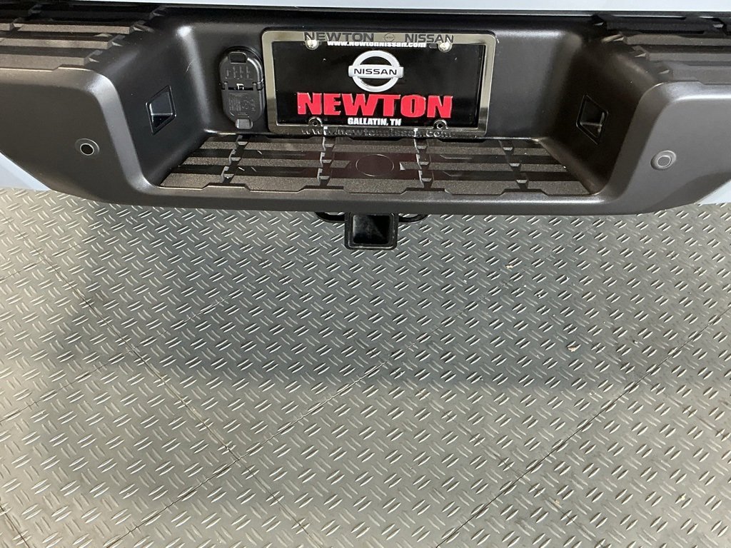 Used 2023 Nissan Frontier PRO-4X w/ Pro Convenience Package image 16