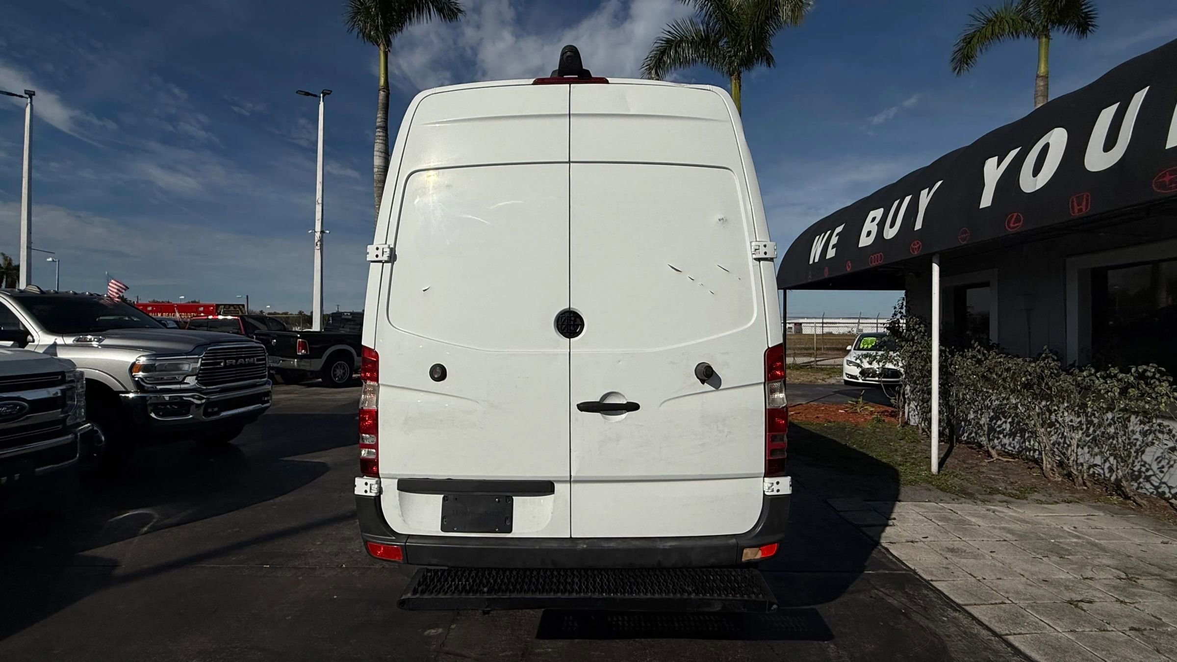Used 2017 Mercedes-Benz Sprinter 3500 w/ Driver Comfort Package image 5