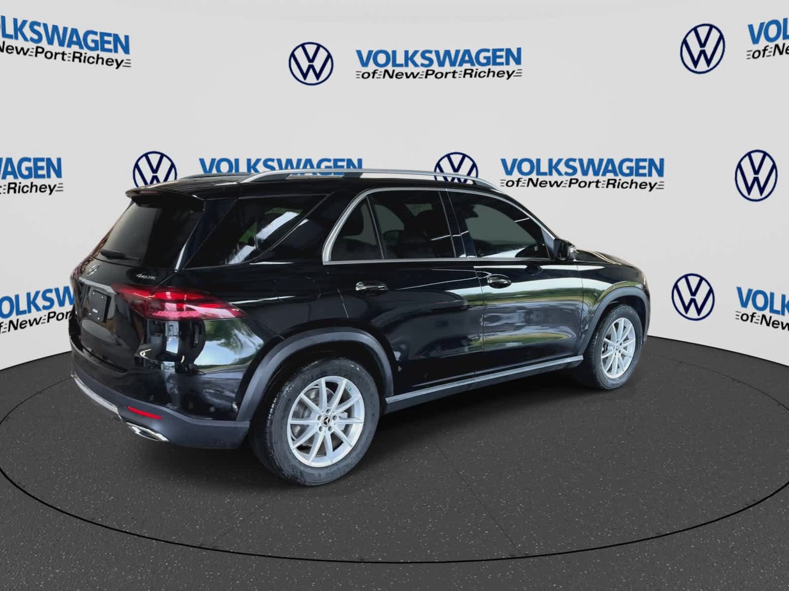 Used 2025 Mercedes-Benz GLE 350 4MATIC image 8