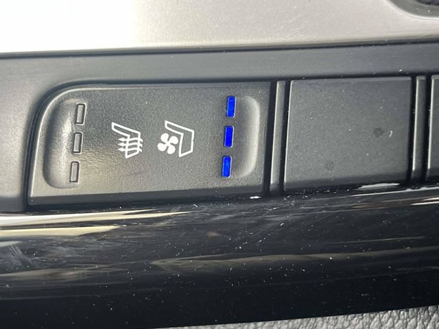 Used 2022 Kia Forte GT-Line w/ GT-Line Premium Package FWD image 30