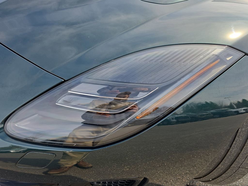 Used 2019 Jaguar F-TYPE R-Dynamic image 31
