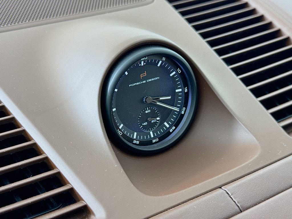 Certified 2023 Porsche Cayenne S Platinum AWD/4WD image 19