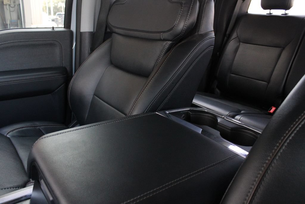 Used 2024 Ford F350 Lariat w/ Lariat Ultimate Package AWD/4WD image 19