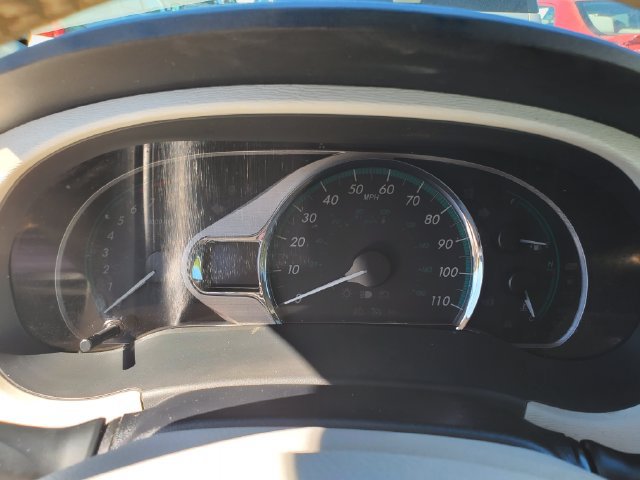 Used 2011 Toyota Sienna XLE FWD image 13