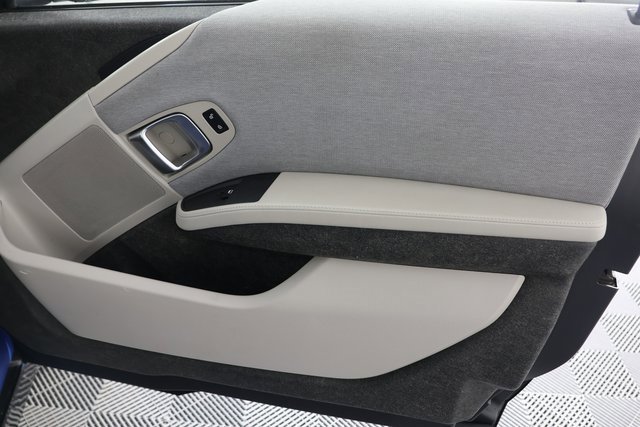 Used 2017 BMW i3 image 27