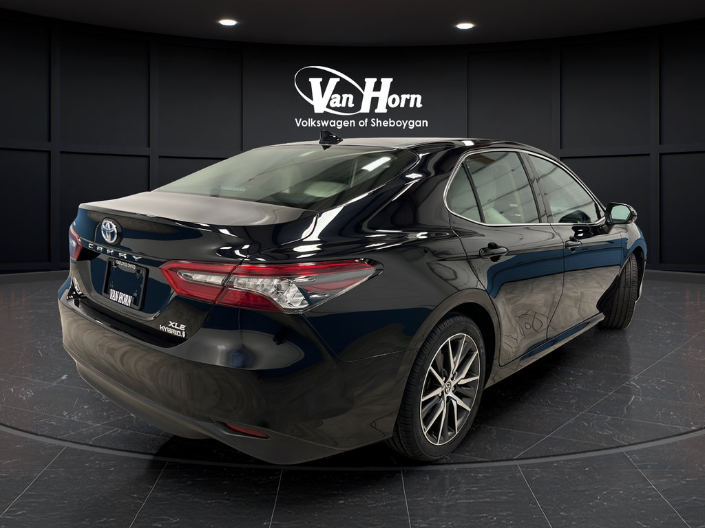 Used 2023 Toyota Camry XLE w/ Cold Weather Package FWD image 7
